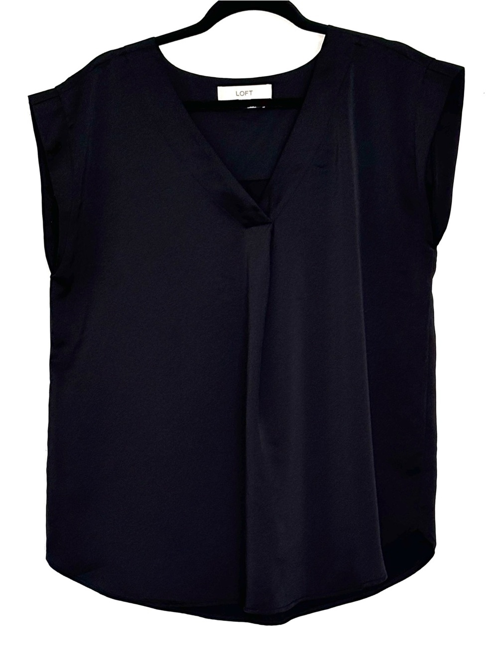 LOFT Pleated V-Neck Mixed Media Top Black Size Large